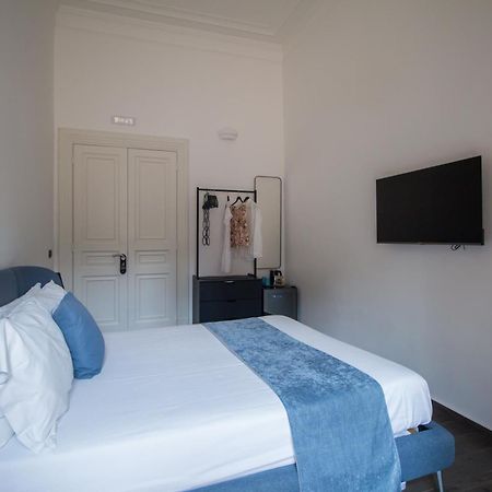 Sisto18 Bed & Breakfast Catania Bagian luar foto