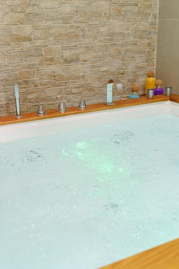 Sisto18 Bed & Breakfast Catania Bagian luar foto