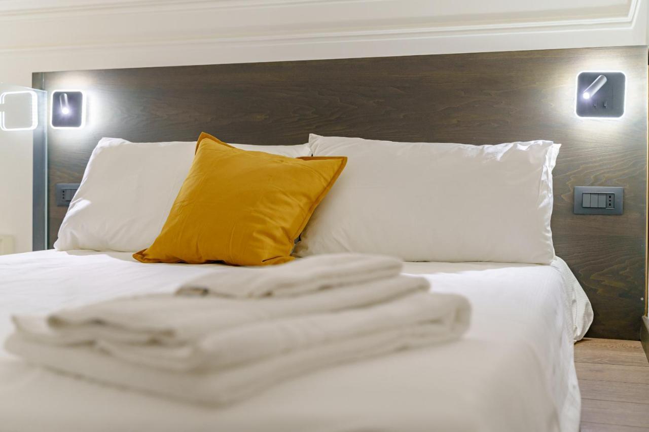 Sisto18 Bed & Breakfast Catania Bagian luar foto