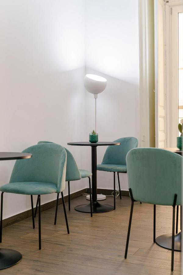 Sisto18 Bed & Breakfast Catania Bagian luar foto