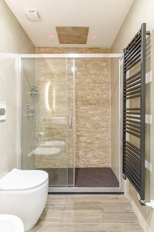 Sisto18 Bed & Breakfast Catania Bagian luar foto
