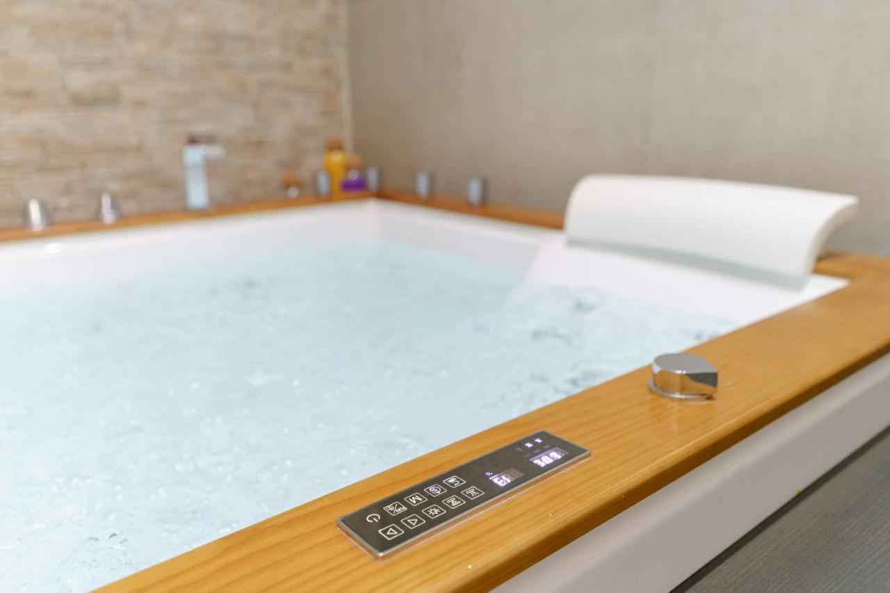 Sisto18 Bed & Breakfast Catania Bagian luar foto