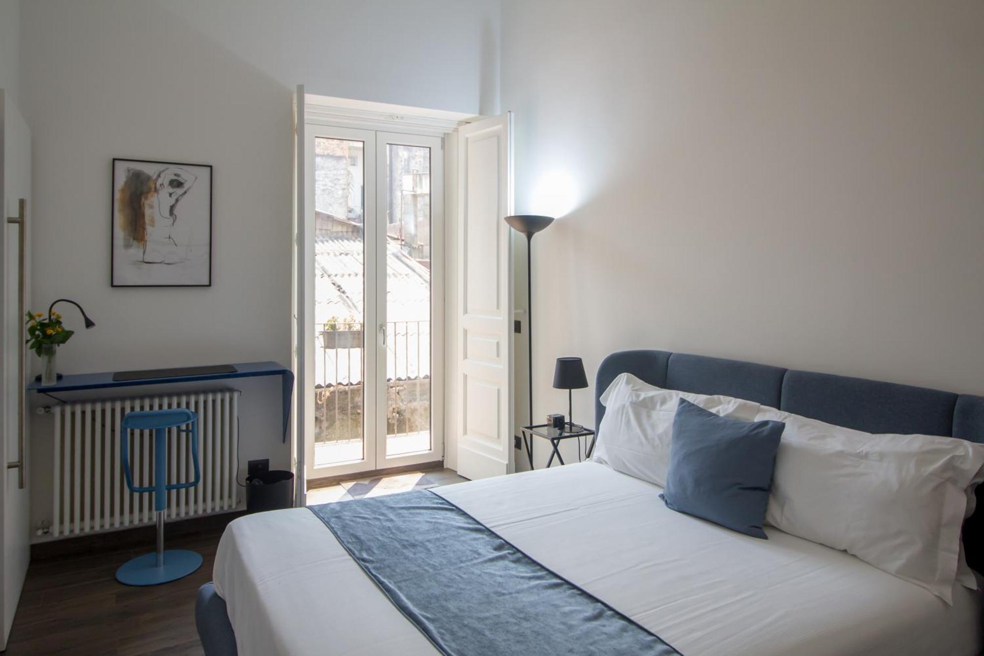 Sisto18 Bed & Breakfast Catania Bagian luar foto