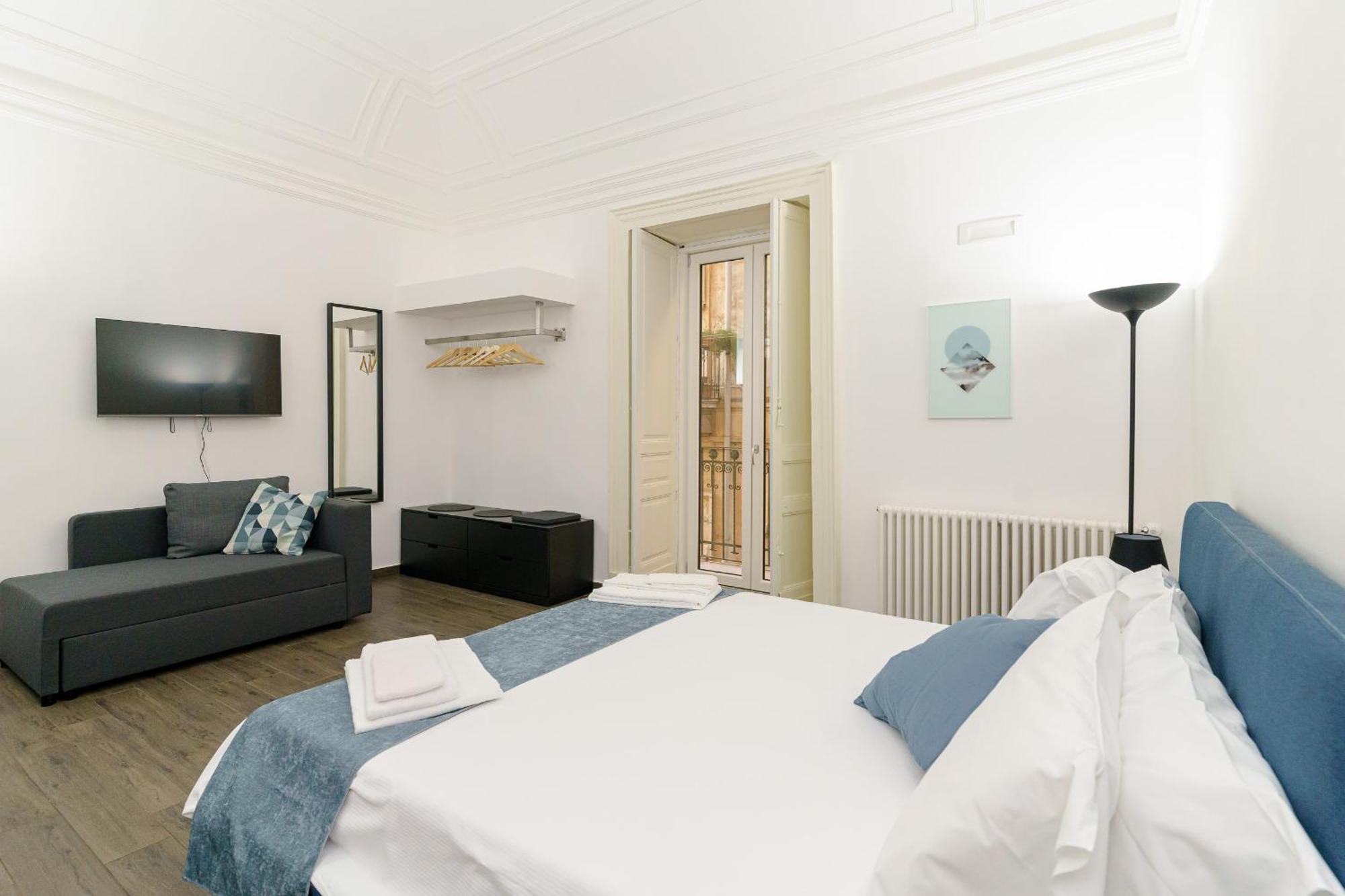 Sisto18 Bed & Breakfast Catania Bagian luar foto